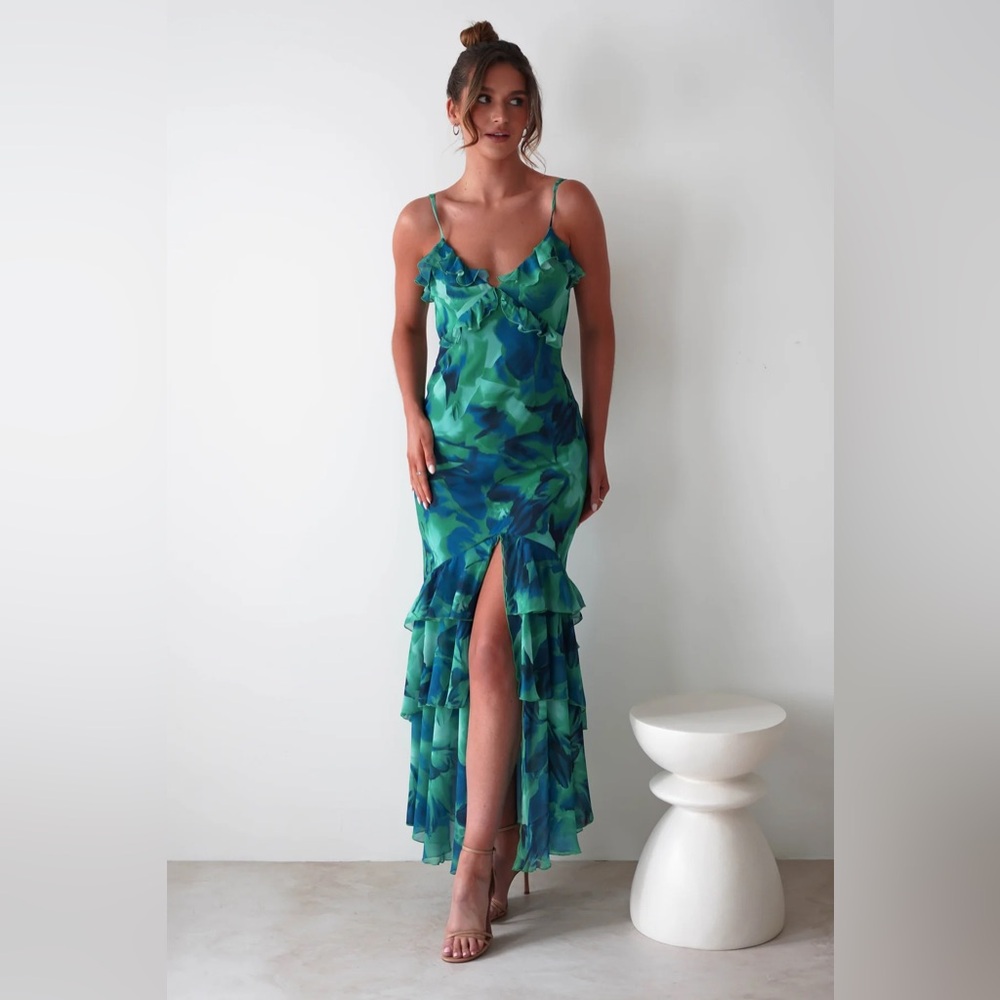 Oh Hello Tahiti Printed Maxi Dress Size S (8) NWT